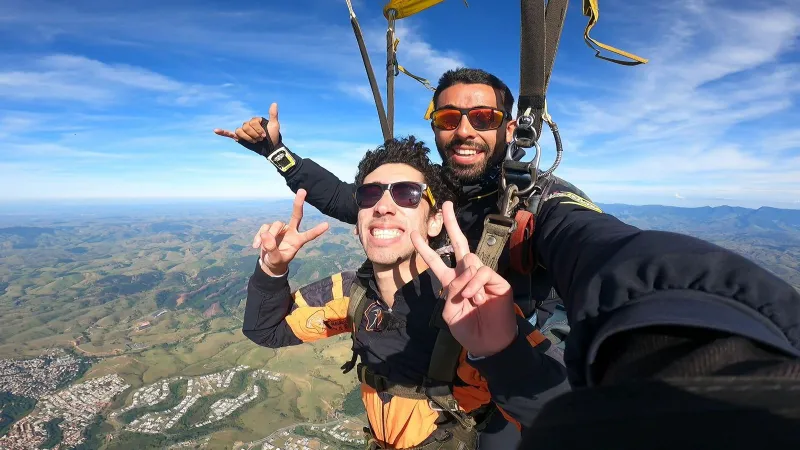 Onde encontrar aulas de paraquedismo no Rio de Janeiro