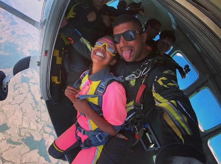 Salto livre de paraquedas em Resende